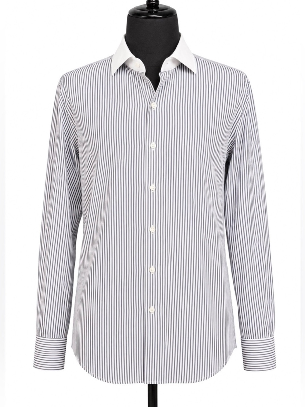 Proper Cloth button down light blue striped shirt w white collar- fits women M